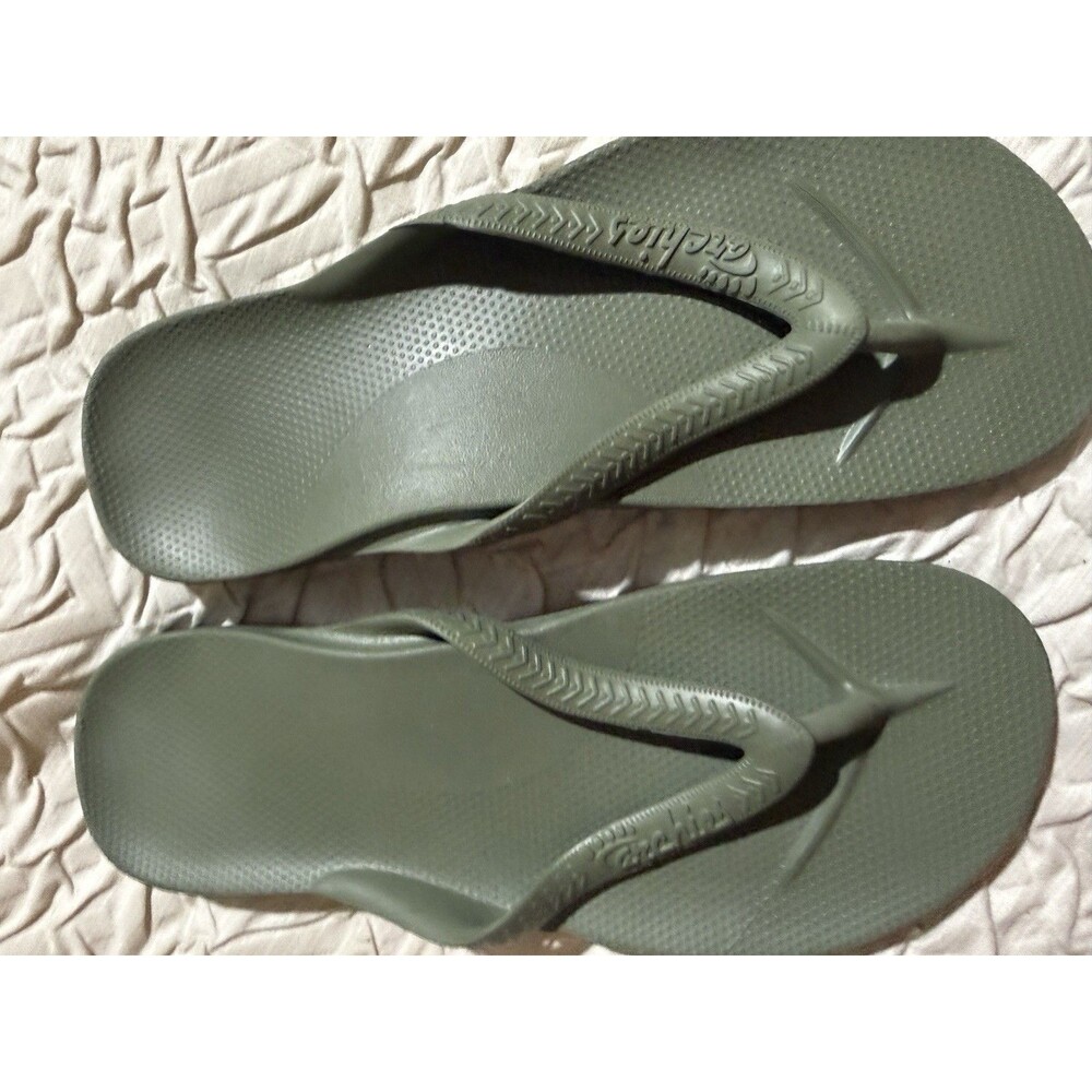 Archie’s Olive Green Men’s Size 5/Women’s Size 6 Arch Support Flip Flop